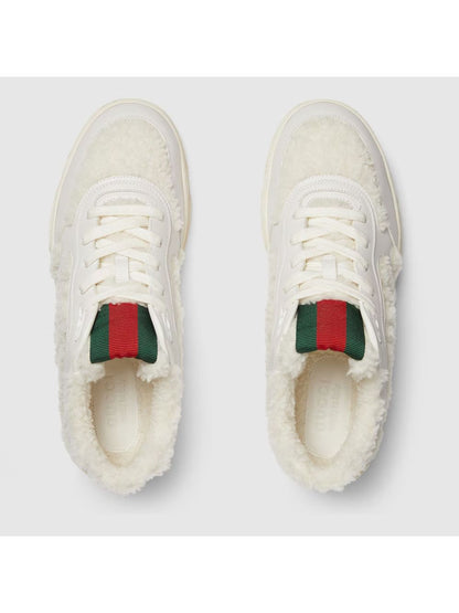 Gucci baskets à détail Web